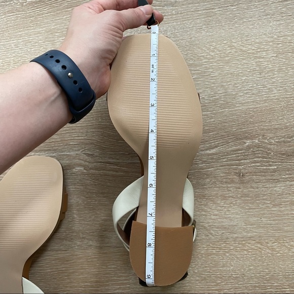 Nordstrom Leather Lancaster Ankle-Strap Heeled Sandal 7 - Picture 9 of 12